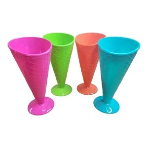 Ice Cream Float  8 Inch - Hard Plastic - Waffle Design 4pc